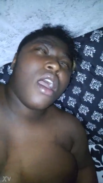 BBW face orgasm while I finger her